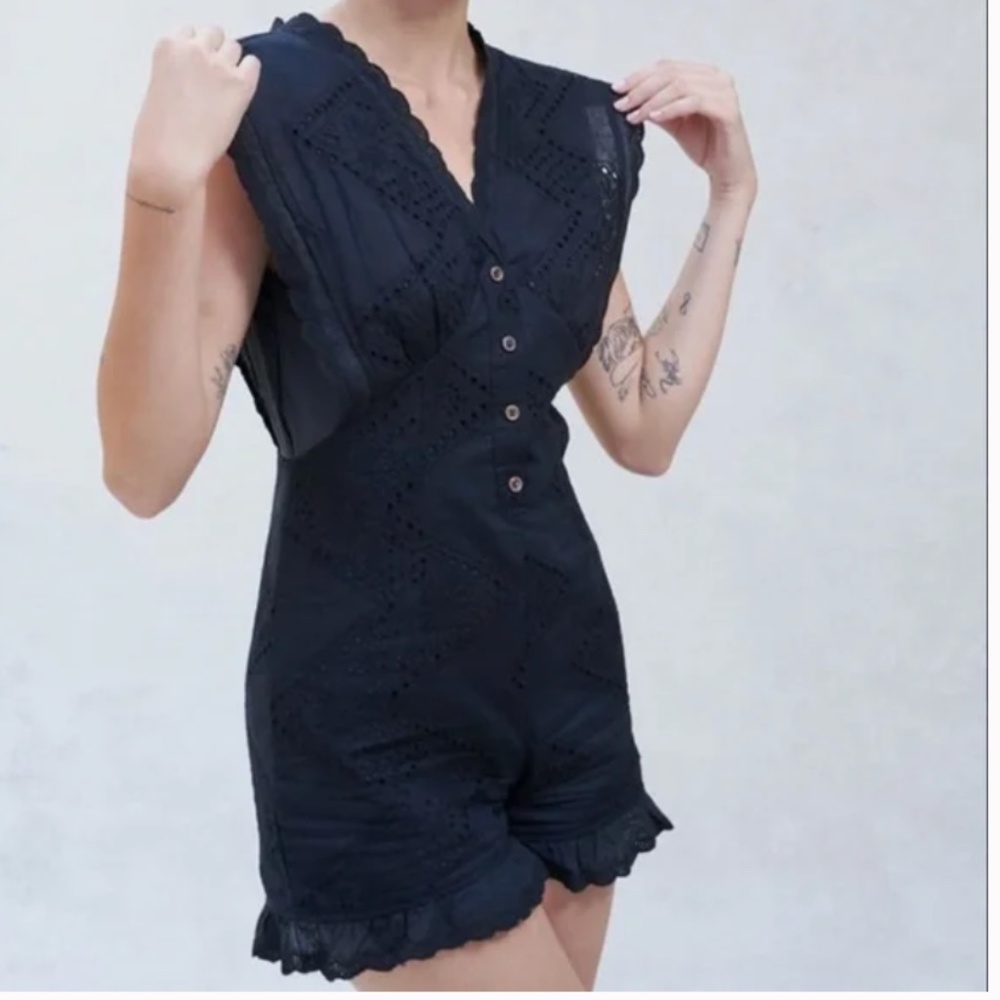 Daisy Boho Lace V-Neck Ruffle Hippie Art Peasant Scallop Hipster Chic Art Romper